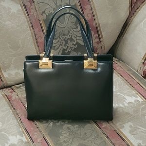 Vintage black Koret calfskin leather clasp purse